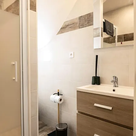Ragnar House - 3 Pieces A 200m De La * 앙티브